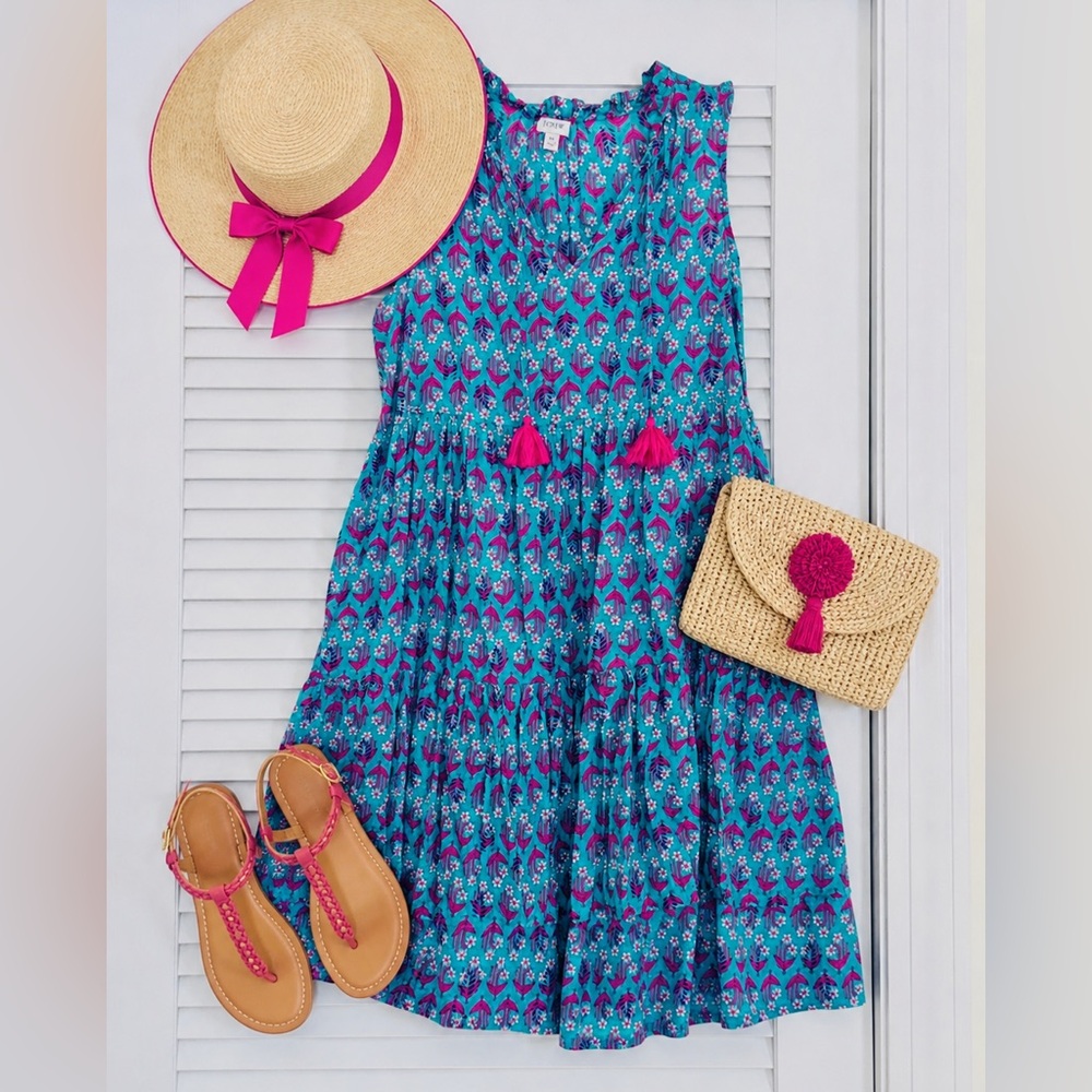 JCrew VNeck floral tiered ruffled dress.